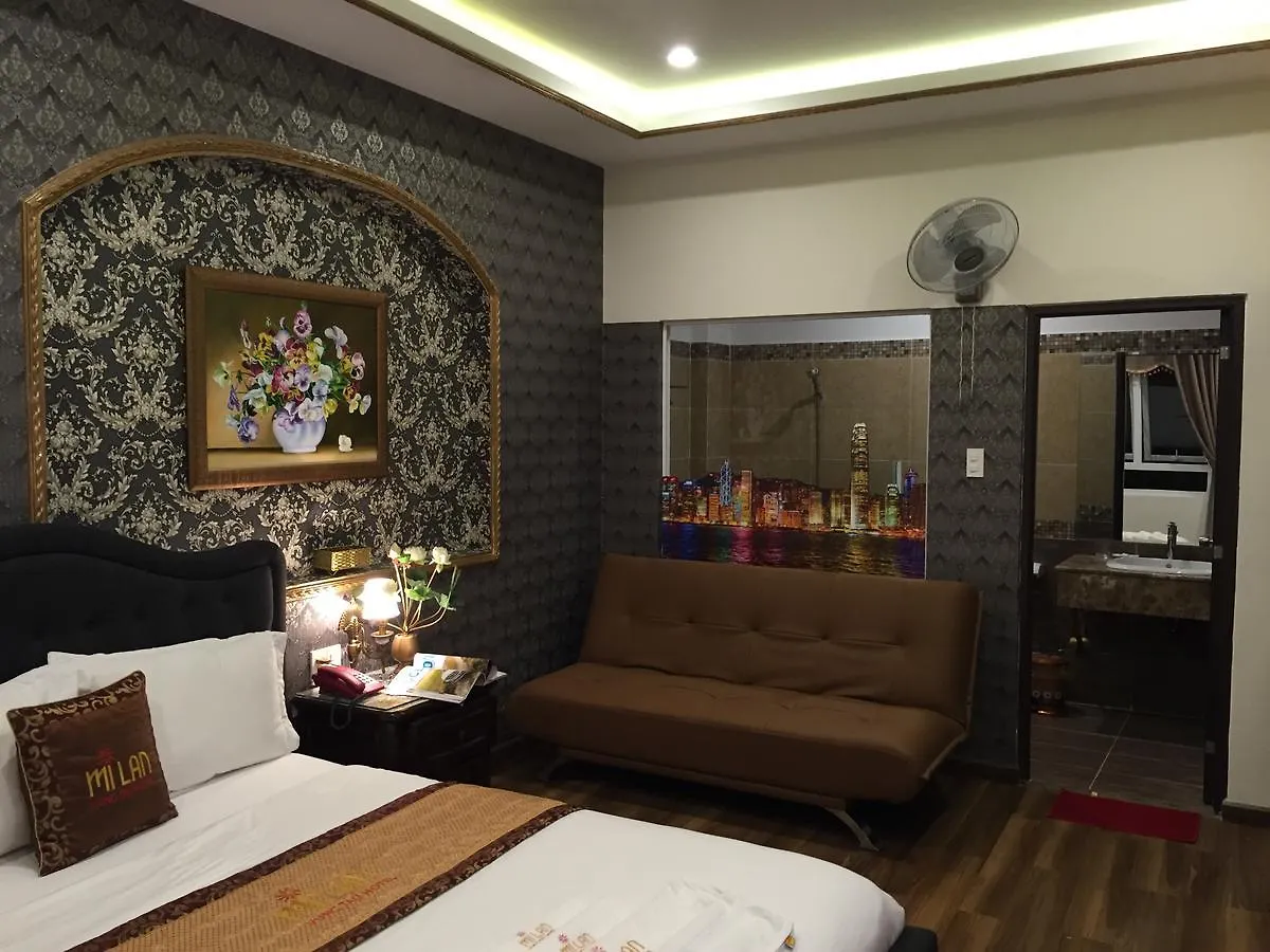 Milan Corner Hotel فونج تاو
